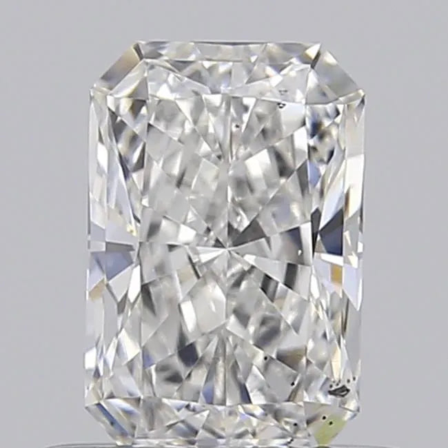 0.53ct Radiant Lab Grown Diamond (Colour E, Clarity SI1, IGI Certified)
